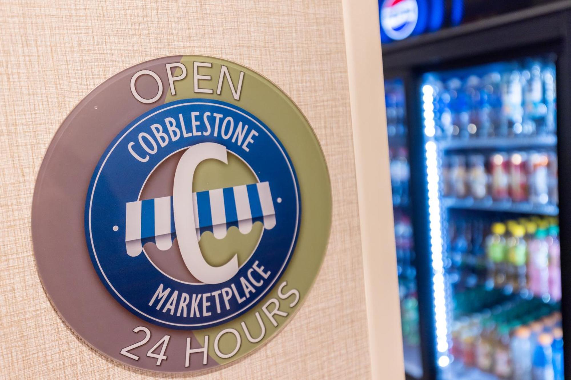 Cobblestone Inn & Suites - Winters Εξωτερικό φωτογραφία